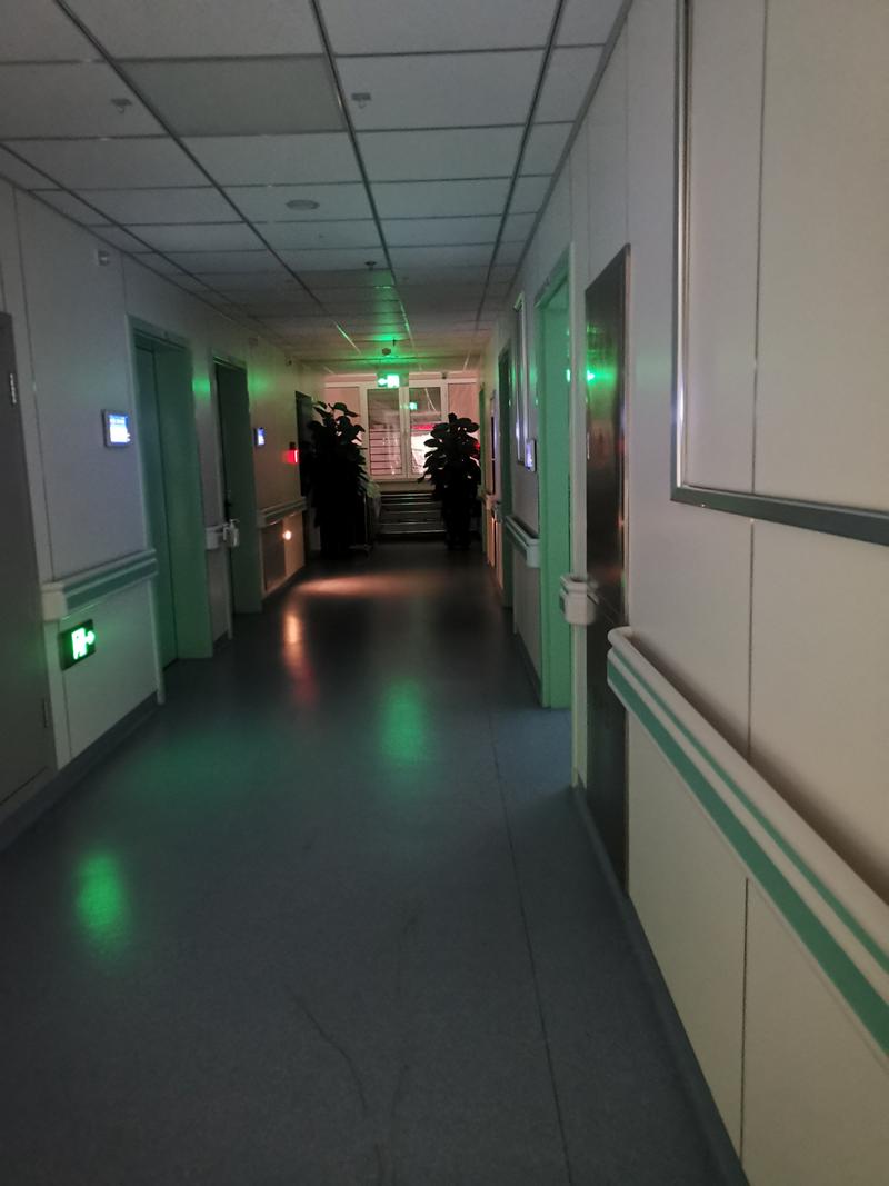 天智24小时医保取现回收：深夜里的救命稻草